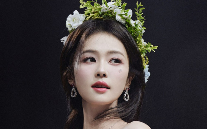 Bạch Lộc gây tranh cãi dù có bước tiến mới trong sự nghiệp Ảnh 2