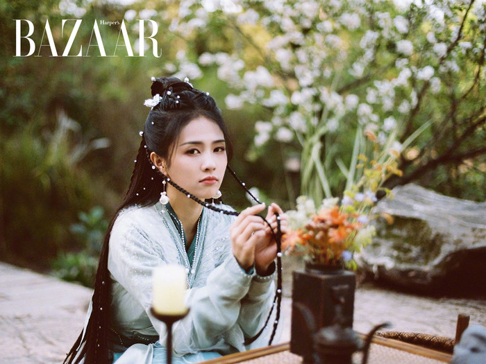 Diễn xuất của Bạch Lộc nhiều lần gây tranh cãi. 