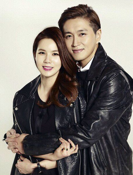 Park Si Eun và Jin Tae Hyun bén duyên sau 2 lần hợp tác nhưng cặp đôi không thể có con.