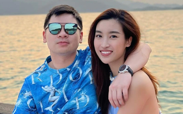 Hoa hậu Đỗ Mỹ Linh hạnh phúc bên con trai bầu Hiển Ảnh 2