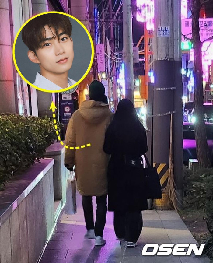 Hình ảnh nam ca sĩ Taecyeon bên cạnh bạn gái. Ảnh: OSEN