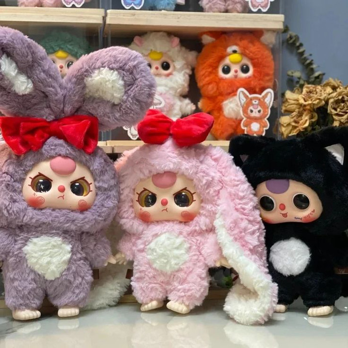 Các mẫu 'Baby Three' khiến nhiều người yêu thích sưu tầm đồ chơi thiết kế phải chi tiền cực mạnh vì quá dễ thương.