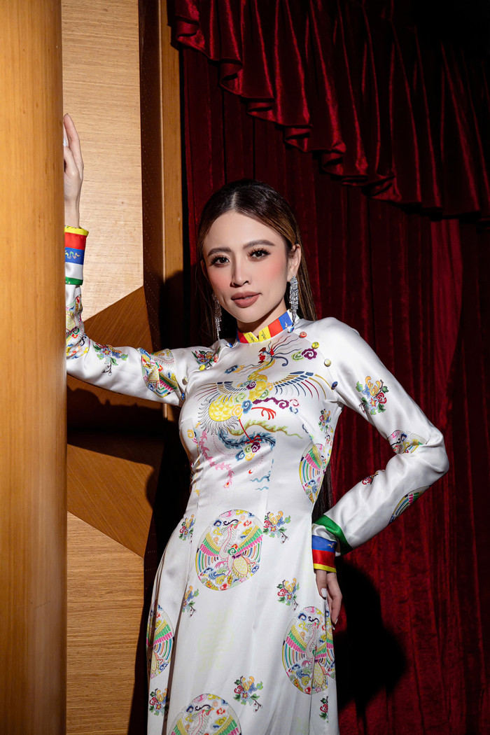 Khán giả đang mong chờ những dự án của Ngô Lan Anh sau thời gian dài vắng bóng. 