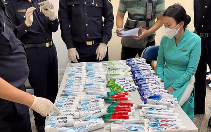 Vụ 4 nữ tiếp viên hàng không xách ma túy từ Pháp về Việt Nam: Sẽ khởi tố đến 1.200 người, hé lộ 500 đường Ảnh 2