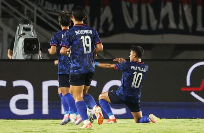 Tuyển Lào đã thua ngược 2-3 trước Myanmar và tuyển Việt Nam không thể nhận món quà bất ngờ. Ảnh: Bola