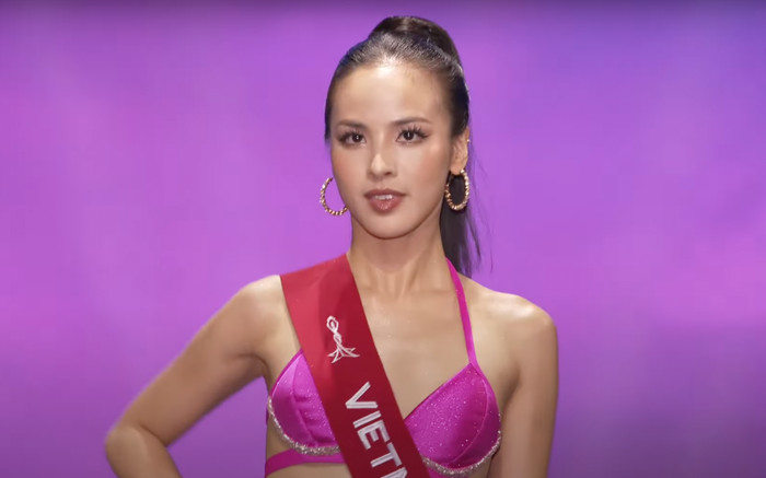 Bán kết Miss Charm: Đại diện Việt Nam gặp sự cố, té ngã khi diễn bikini Ảnh 2