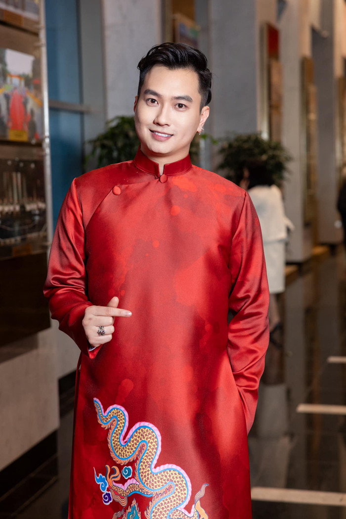 Diễn viên Anh Tuấn trong khoảng thời gian chưa đi đóng phim, anh tranh thủ phát triển công việc kinh doanh cá nhân. Ảnh: FBNV