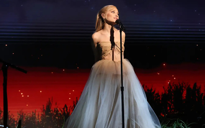 Ariana Grande nói lý do không tổ chức chuyến lưu diễn vào năm sau, fan liệu có cảm thông? Ảnh 2