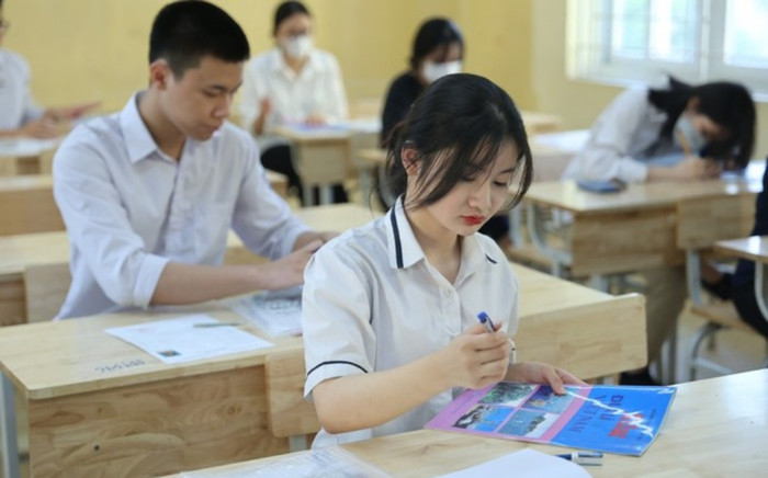 Bộ GD&ĐT thay đổi cấu trúc đề kiểm tra định kỳ cấp THPT Ảnh 2