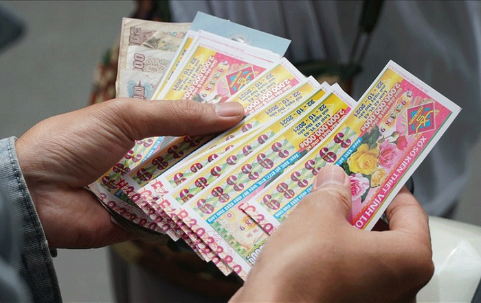 Nhiều người đổi đời nhờ trúng số.