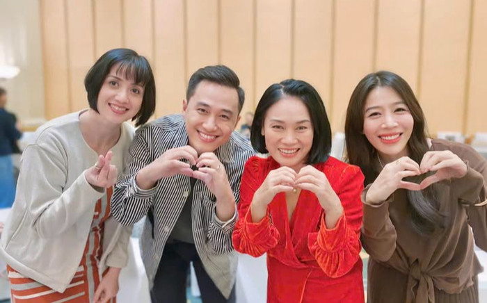 Dàn MC Đường lên đỉnh Olympia hội ngộ, Diệp Chi tạm biệt nhà báo Tạ Bích Loan: 'Nhớ mãi kỷ niệm về chị' Ảnh 2