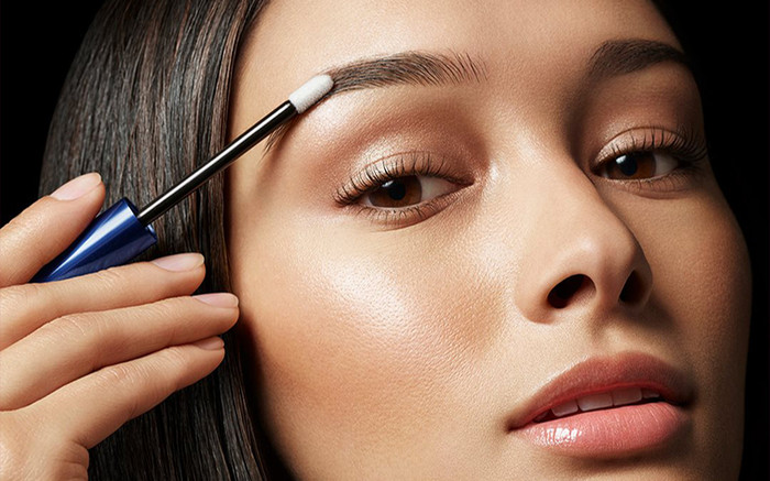 4 bí quyết dưỡng lông mày không thể bỏ qua Ảnh 2