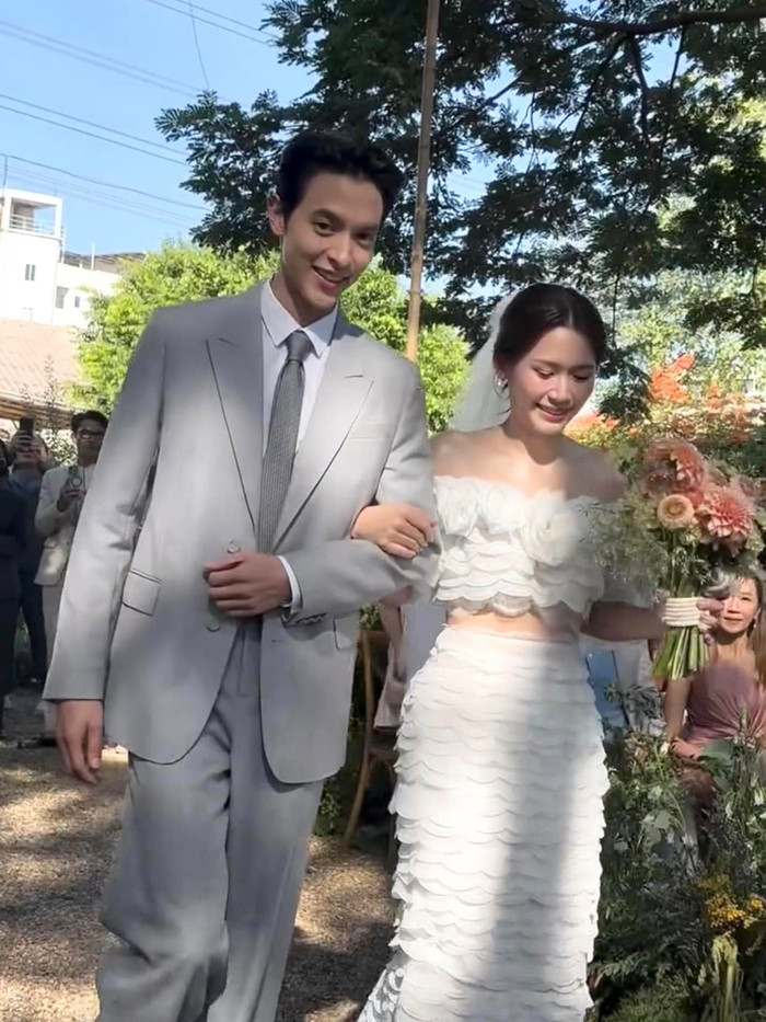 James Jirayu tổ chức đám cưới với bạn gái hơn 4 tuổi, ngoài ngành giải trí. 