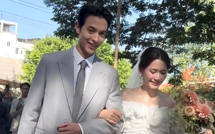 Nam diễn viên nổi tiếng showbiz cưới vợ sau 6 năm công khai hẹn hò, hôn lễ cực kỳ đơn giản Ảnh 2