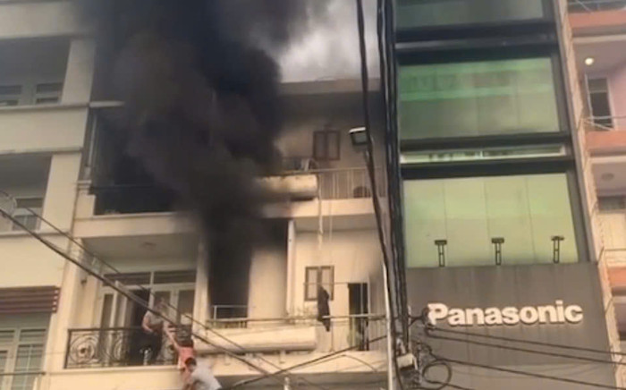 Nguyên nhân ban đầu vụ cháy nhà trọ ở TP HCM: Xuất phát từ xe điện Ảnh 2