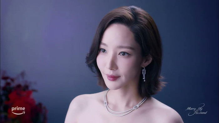 Marry My Husband có cú lội ngược dòng ngoạn mục dù có bất lợi về khung giờ phát sóng.