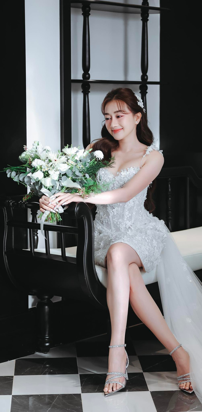 Phương Lan gặp cú sốc lớn trong đời là thi rớt khi tham gia một chương trình hài. (Ảnh FBNV)