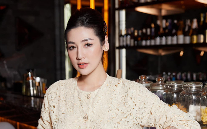 Á hậu Vbiz khoe cận diện mạo con gái mới sinh Ảnh 2