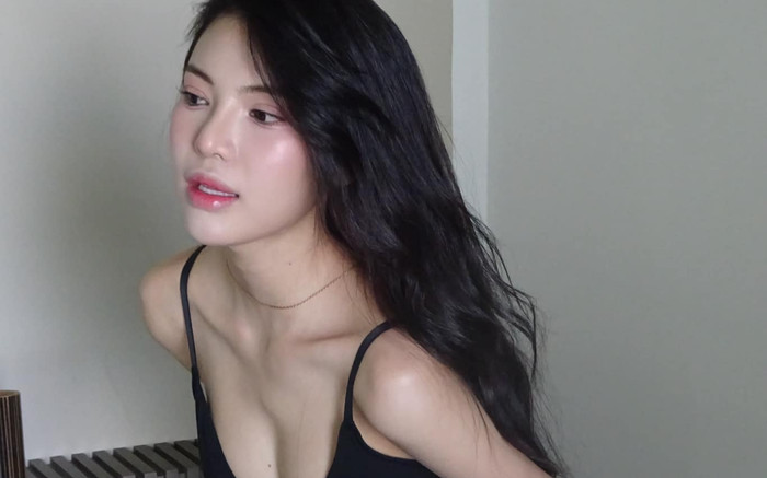 Chân dung Á hậu 19 tuổi quyến rũ vừa xuất hiện ở tập 5 Bước Nhảy Hoàn Vũ Ảnh 2