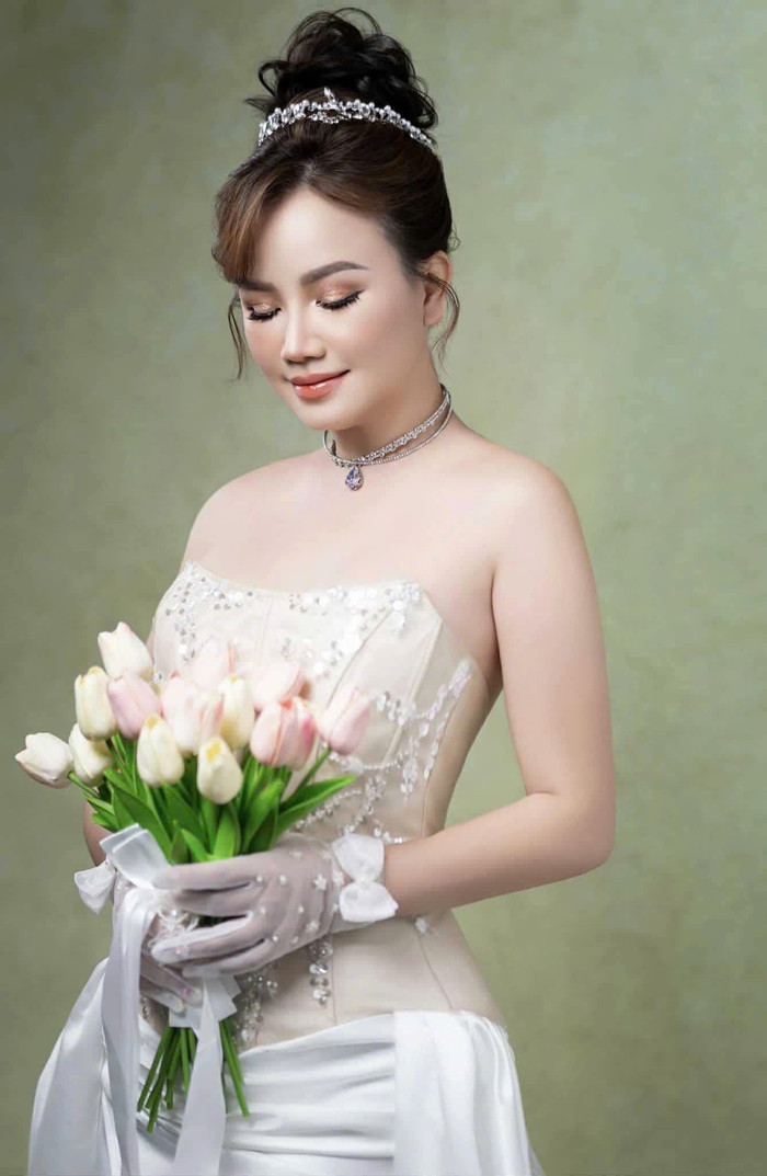 Hoàng Yến đã chụp ảnh cưới. Ảnh: FBNV