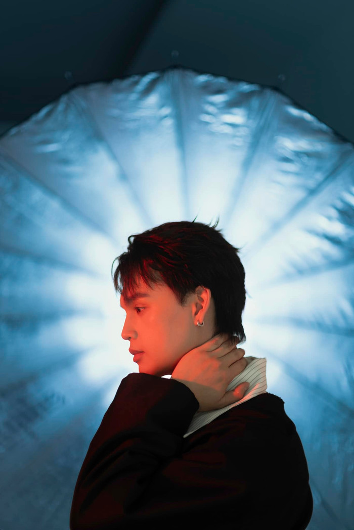 Nguyễn Trần Trung Quân phục hồi sức khoẻ sau bị liệt dây thần kinh số 7. Ảnh: FBNV