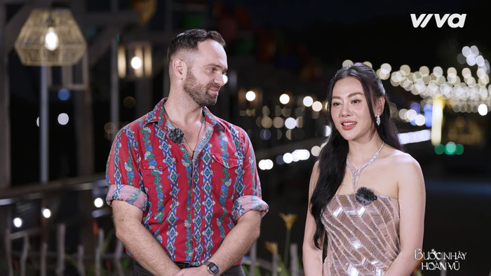 Phương Oanh khá cởi mở mỗi khi Ban tổ chức Bước Nhảy Hoàn Vũ phỏng vấn. Ảnh: Chụp màn hình