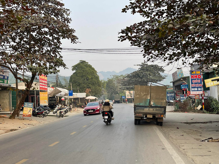 Đoạn đường gần hiện trường vụ tai nạn