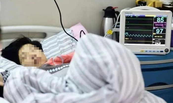 Chỉ ăn thịt mỗi ngày, người phụ nữ đối mặt với ung thư giai đoạn cuối.