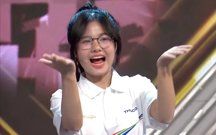 Nữ sinh nhất tuần Đường lên đỉnh Olympia 'đốn tim' khán giả bằng nụ cười toả nắng Ảnh 2