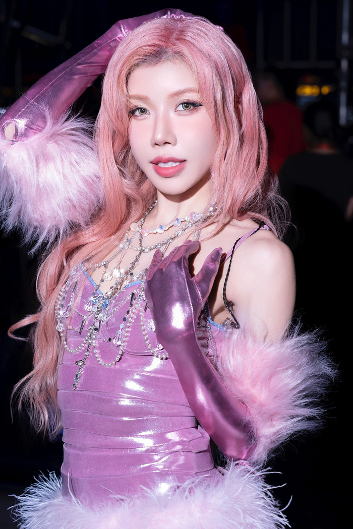 Showbiz 24h: Trang Pháp đã gửi lời xin lỗi vì một số sơ sót trong quá trình làm việc với Nemo và thể hiện tinh thần cầu thị để cùng nhau làm việc. Ảnh: FBNV