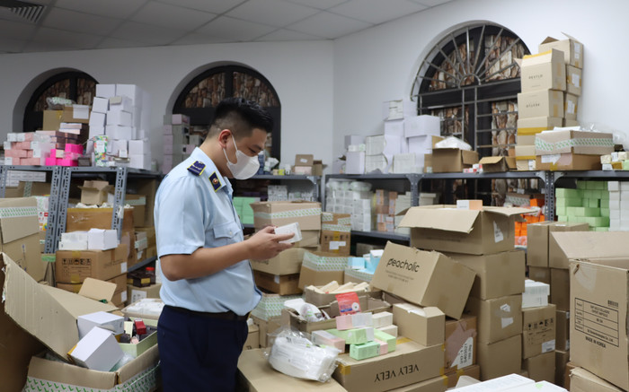 Bán hàng thu vài tỷ/ngày, một 'hotgirl' livestream xin nộp tiền phạt để không phải khởi tố Ảnh 2