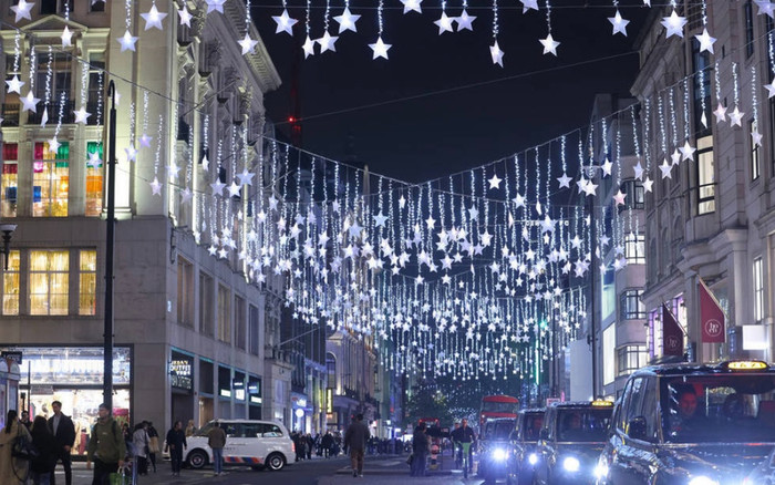 Toàn cảnh Giáng sinh trên thế giới: London rực rỡ, Hàn Quốc tổ chức lễ hội đến tháng 2/2025 Ảnh 2