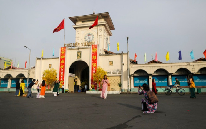 8 địa điểm chụp hình Tết ở TPHCM 'chất như nước cất', đảm bảo gây xao xuyến Ảnh 2