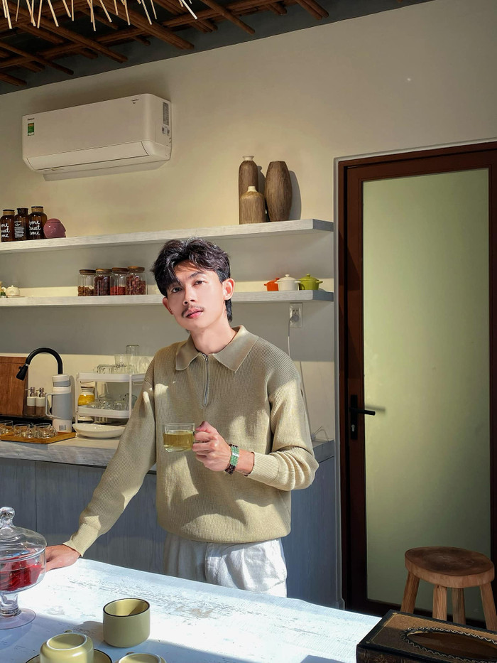 Diễn viên Hồng Thanh sống kín tiếng, tập trung kinh doanh và hiếm hoi nhắc đến chuyện tình cảm sau những ồn ào. (Ảnh: Fanpage Hồng Thanh)