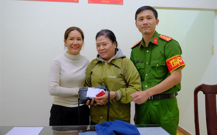 Nhặt được 40 chỉ vàng, người phụ nữ ở Lâm Đồng có hành động đáng trân trọng Ảnh 2