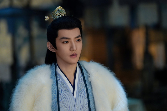 Mâu thuẫn với công ty quản lý đã gây ảnh hưởng nhiều đến Đặng Vi.