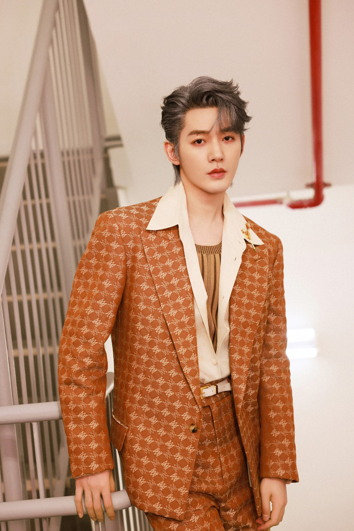 Đã 10 tháng trôi qua nhưng Đặng Vi vẫn chưa nhận phim mới.