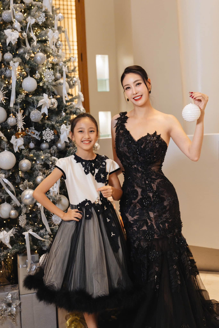 Tuy nhiên, Hoa hậu Hà Kiều Anh cho biết cô chưa có ý định cho con theo nghệ thuật dù bé Huỳnh Viann có năng khiếu nhất nhà. Cô muốn con gái ít được phát triển tự nhiên, tự do khám phá sở thích riêng.