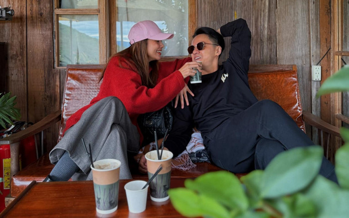 Thanh Hằng khoe quà khủng trăm triệu nhân dịp lễ Giáng sinh Ảnh 2