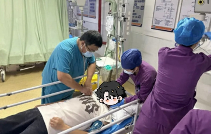 Tin lời đồn, chàng trai nhập viện nguy kịch vì mật cá chép.