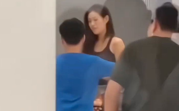 Đoạn clip quay thái độ Khánh Vân dành cho con riêng của chồng gây chú ý Ảnh 2