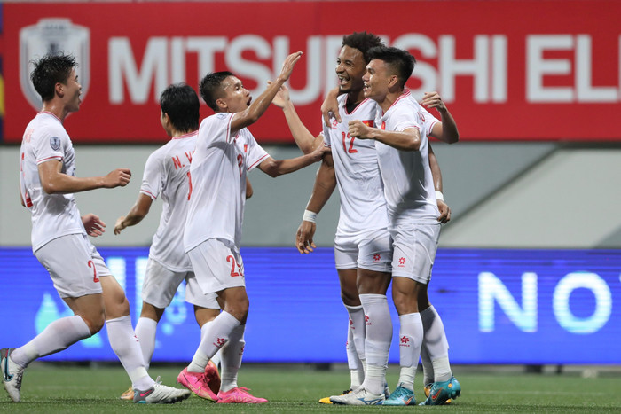  Tuyển Việt Nam rộng cửa vào chung kết sau khi thắng Singapore 2-0. Ảnh: Em Lê