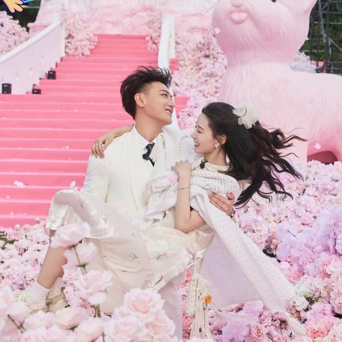 Nam ca sĩ tuyên bố tặng 10 chiếc xe hơi cho khán giả Ảnh 4