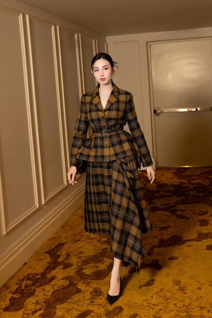 Thùy Tiên nói cô không thấy tiếc nuối điều gì trong năm 2024. (Ảnh: FBNV)