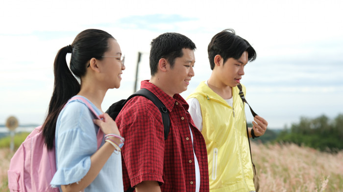 3 diễn viên chính bản truyền hình dễ thương nhưng diễn xuất còn thiếu tự nhiên.