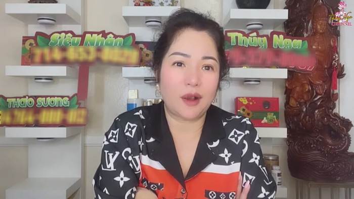 Nghệ sĩ Thúy Nga cho rằng cô không có duyên với kinh doanh bất động sản, thường bị thua lỗ. (Ảnh chụp màn hình YouTube Thúy Nga)