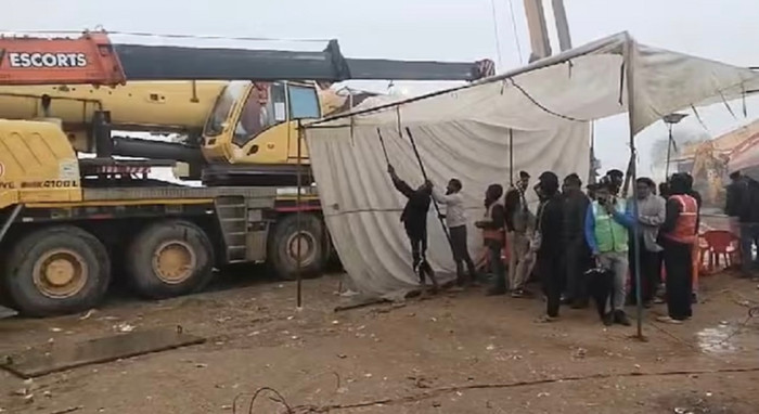 Mưa lớn cản trở cứu hộ bé gái 3 tuổi rơi giếng khoan sâu 45m.