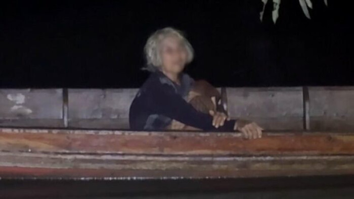 Nấu cơm rồi ngủ quên, bà cụ 86 tuổi khóc nấc kể lại chuyện xảy ra sau đó Ảnh 2