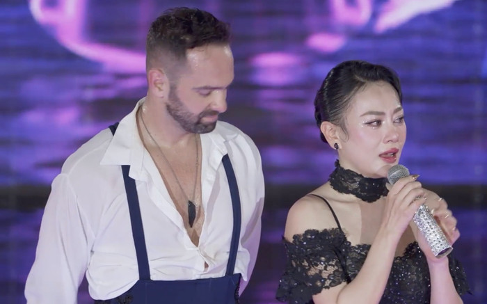 Lý do gì khiến Phương Oanh bật khóc nức nở trên sân khấu Bước Nhảy Hoàn Vũ? Ảnh 2