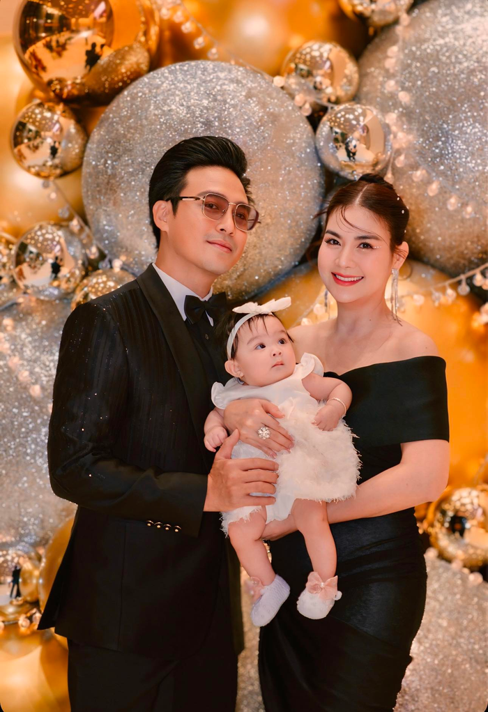 Tổ ấm nhỏ viên mãn của Kha Ly và Thanh Duy.